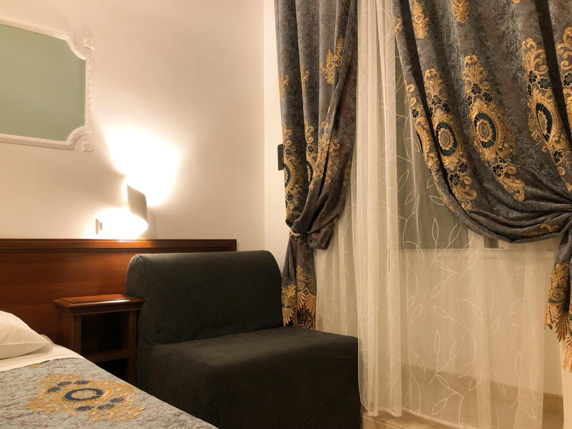 Hostel Cosmos Rome Buitenkant foto